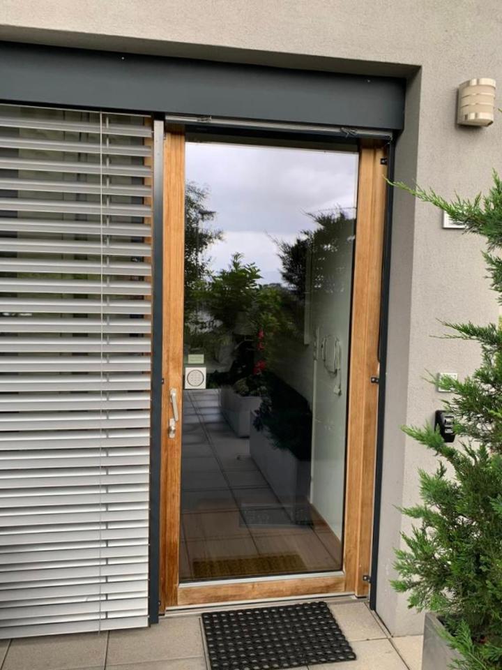 Charmantes Apartment Im Gruenen Bregenz Bagian luar foto